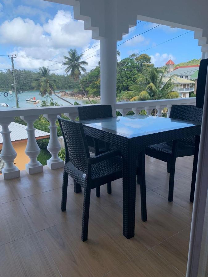 Athara'S Apartment Baie Sainte Anne Bagian luar foto